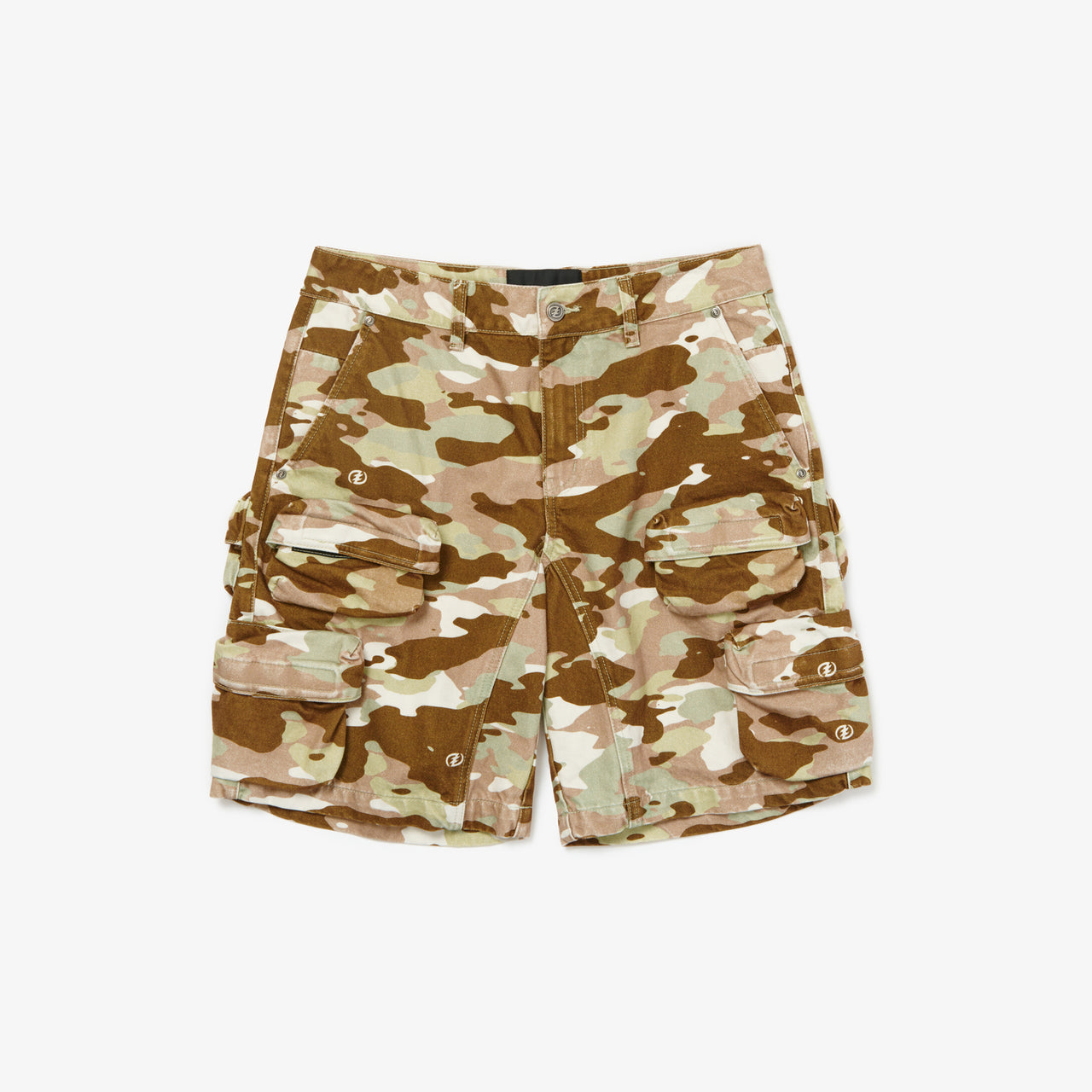 Cargo Shorts in Camouflage In Khaki